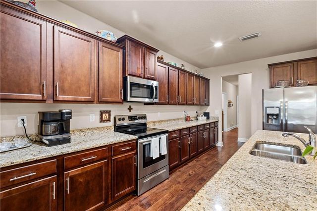 1279 Creek Ridge Court, Mobile, AL 36695