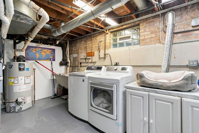 2170 Laura Lane, Des Plaines, IL 60018