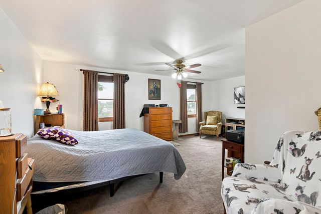 2170 Laura Lane, Des Plaines, IL 60018