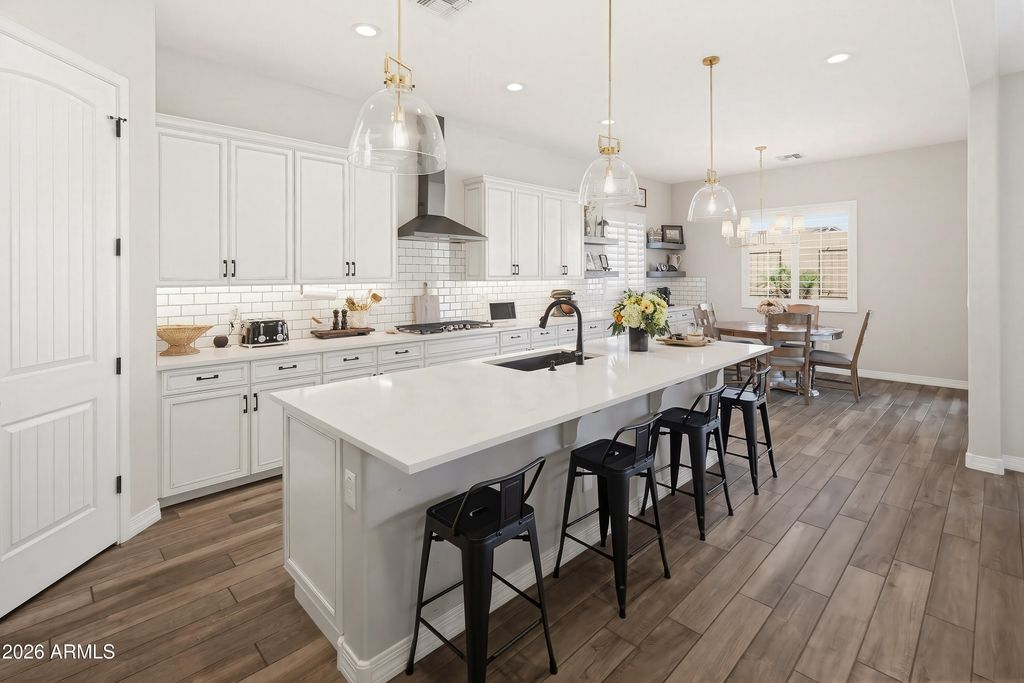 Image 11 of property listing at 14606 W CORRINE Drive, Surprise, AZ 85379