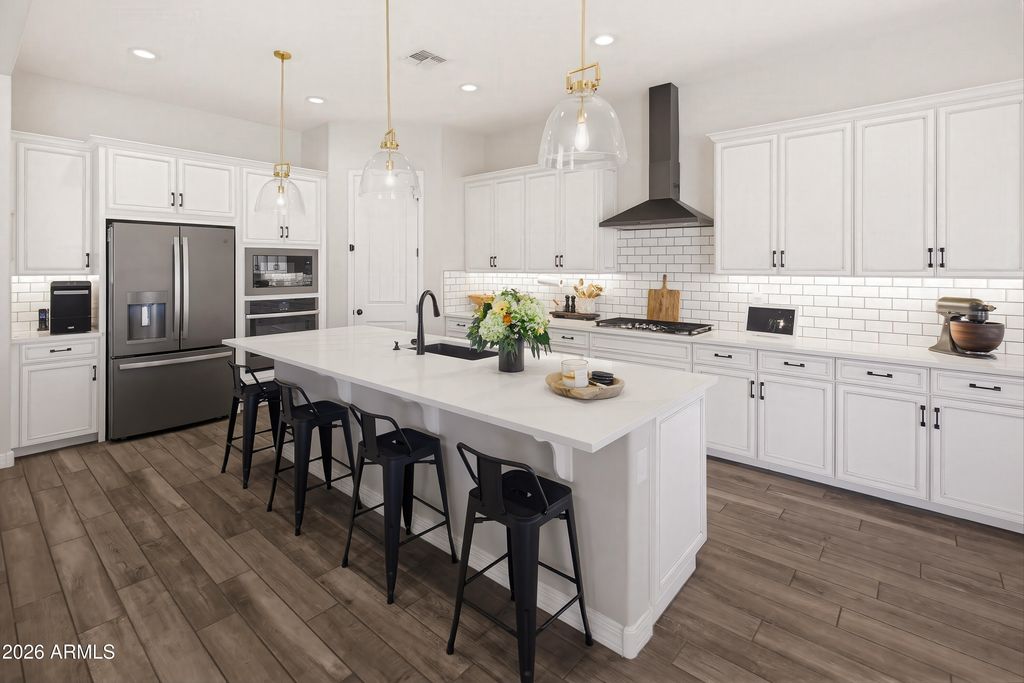 Image 12 of property listing at 14606 W CORRINE Drive, Surprise, AZ 85379