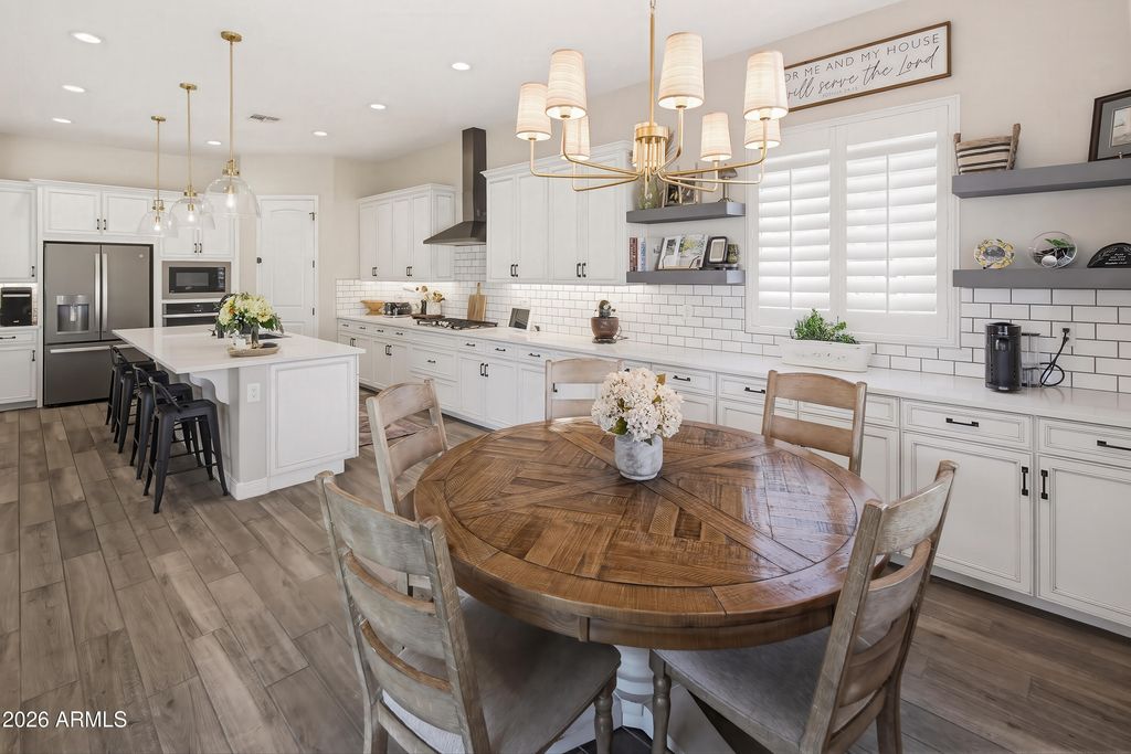 Image 17 of property listing at 14606 W CORRINE Drive, Surprise, AZ 85379