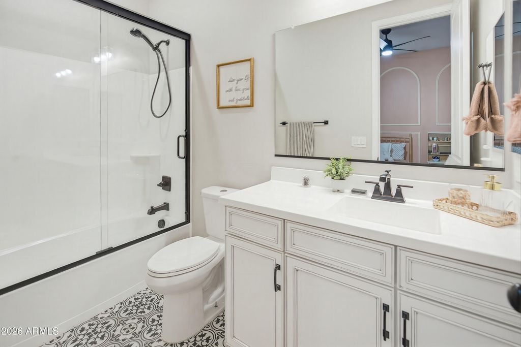 Image 33 of property listing at 14606 W CORRINE Drive, Surprise, AZ 85379