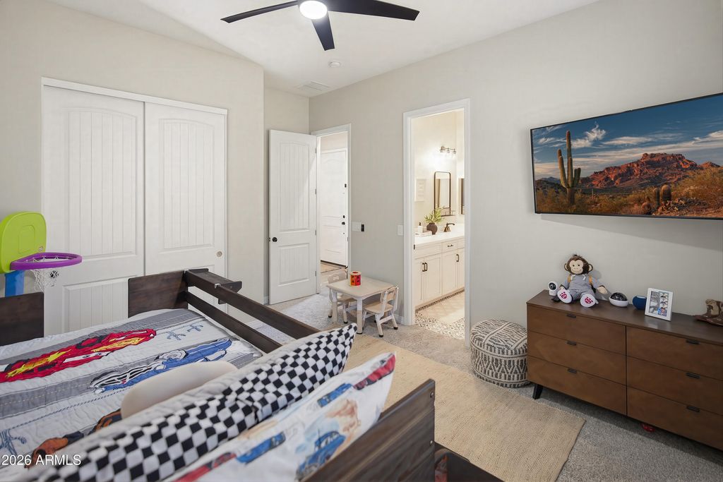 Image 38 of property listing at 14606 W CORRINE Drive, Surprise, AZ 85379