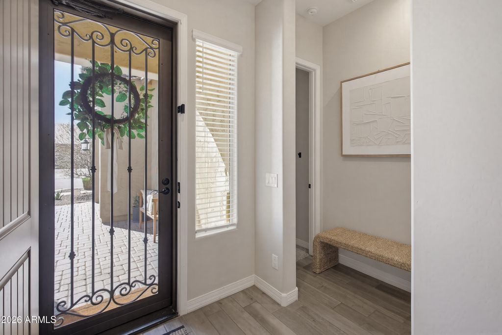 Image 8 of property listing at 14606 W CORRINE Drive, Surprise, AZ 85379