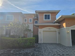 2549 Stockbridge Square SW, Vero Beach, FL 32962