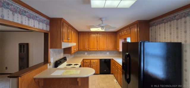 7910 E 129th Street S, Bixby, OK 74008