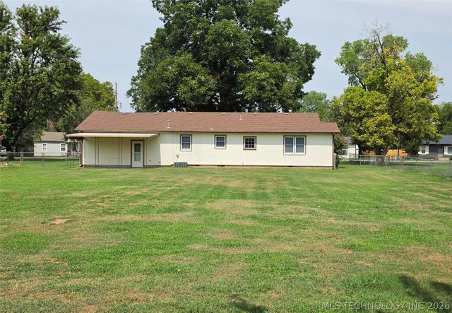 7910 E 129th Street S, Bixby, OK 74008