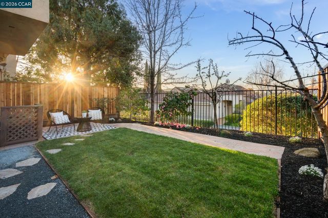 6199 Lakeview Cir, San Ramon, CA 94582