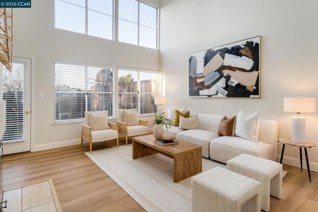 6199 Lakeview Cir, San Ramon, CA 94582