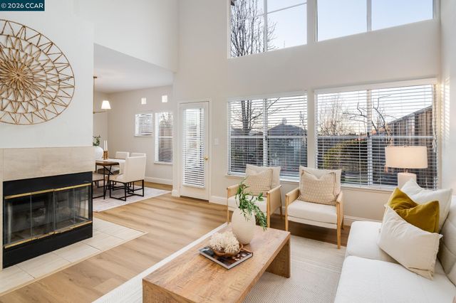 6199 Lakeview Cir, San Ramon, CA 94582