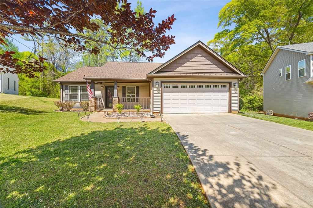 113 Crofton Court, Easley, SC 29642