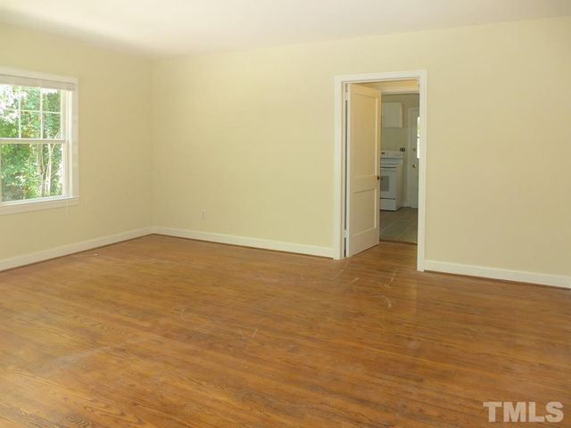 731 Raleigh Road, Chapel Hill, NC 27514