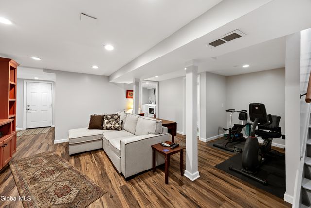 7 Gick Road, Saratoga Springs, NY 12866