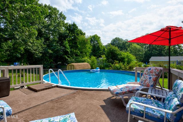 7 Gick Road, Saratoga Springs, NY 12866