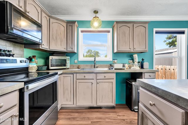 7292 Lula Street SW, Ocean Isle Beach, NC 28469