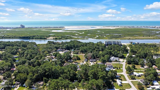 7292 Lula Street SW, Ocean Isle Beach, NC 28469