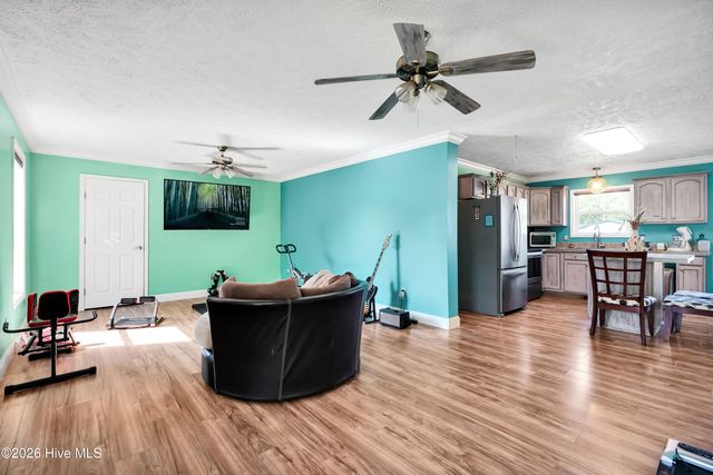 7292 Lula Street SW, Ocean Isle Beach, NC 28469
