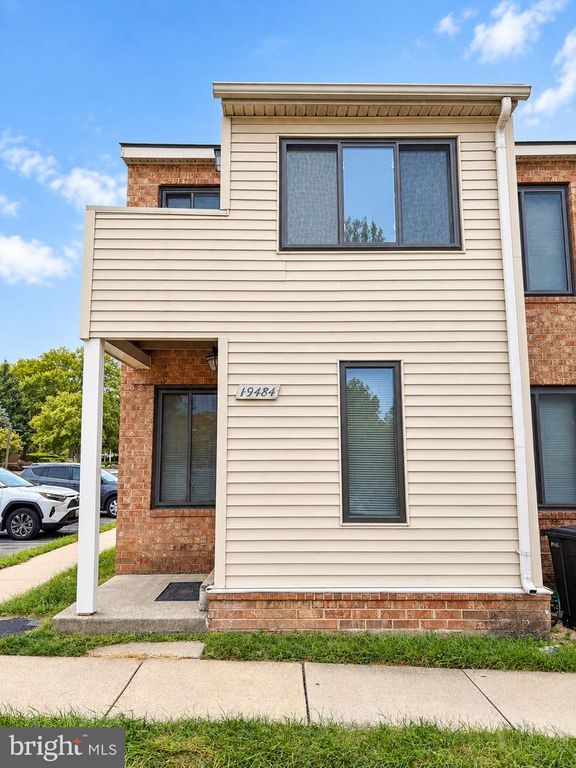 19484 BRASSIE PL, Montgomery Village, MD 20886