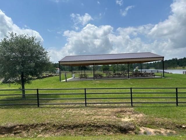 21438 Doru Drive, Cleveland, TX 77328