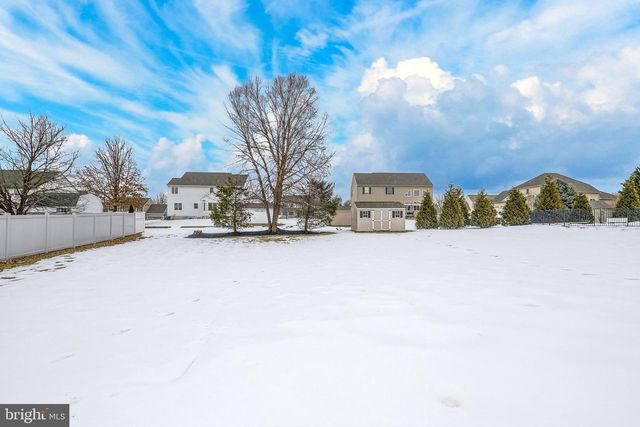 35 SARAH LN, Mount Joy, PA 17552