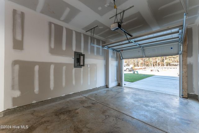 1407 Goldsboro Avenue, Sanford, NC 27330