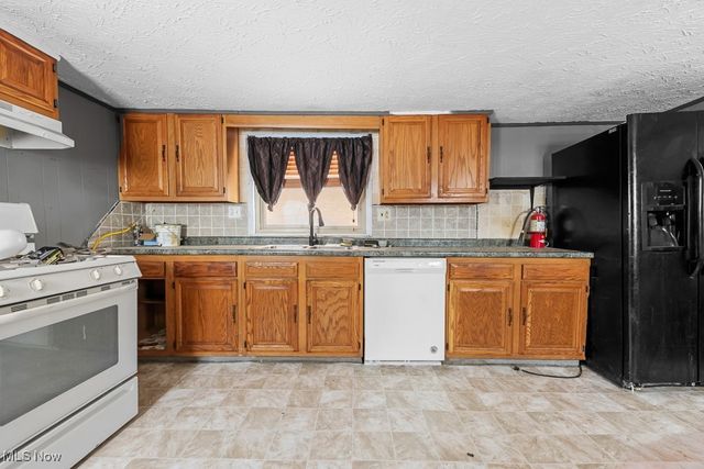 234 Rosenberry Street, Alliance, OH 44601