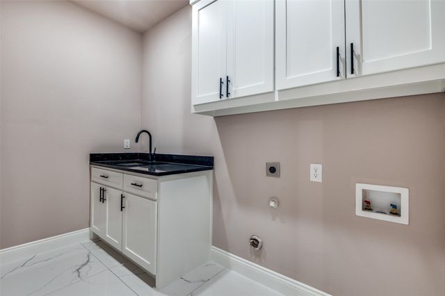 415 N Watson Street, Seagoville, TX 75159