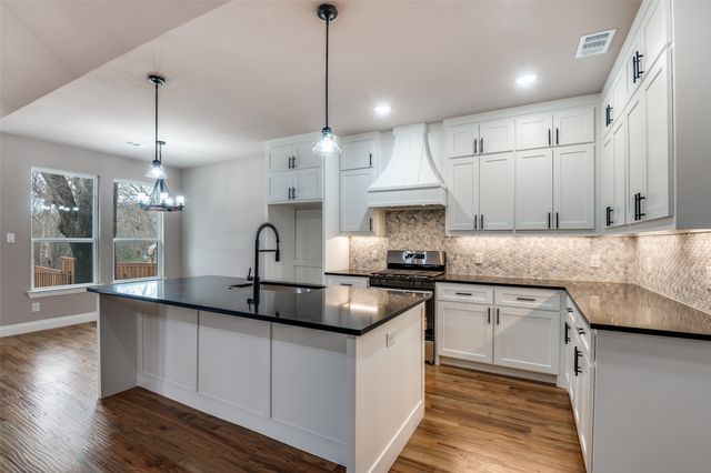 415 N Watson Street, Seagoville, TX 75159