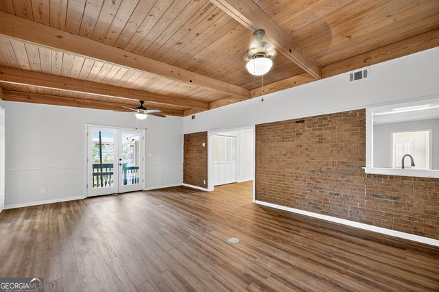 641 Forest Lake Drive S, Macon, GA 31210