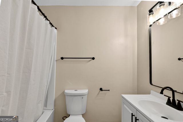 641 Forest Lake Drive S, Macon, GA 31210