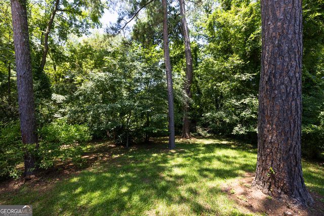 641 Forest Lake Drive S, Macon, GA 31210