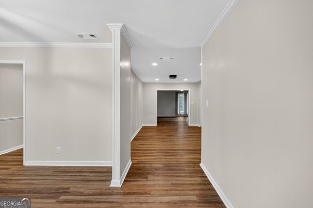 641 Forest Lake Drive S, Macon, GA 31210