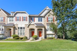 259 Bennett Drive, Carol Stream, IL 60188