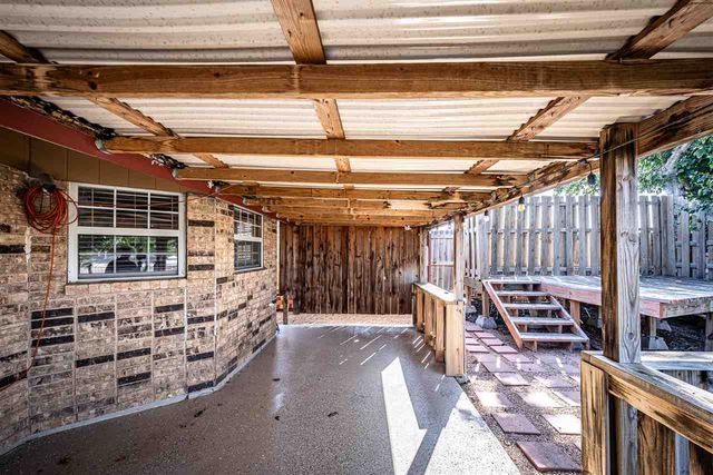 7801 NW Morrocco Dr, Lawton, OK 73505