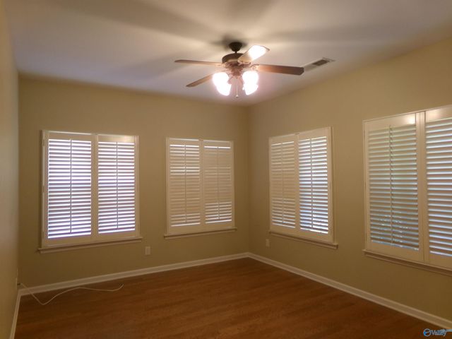 65 Valley Way Circle 65, Huntsville, AL 35802
