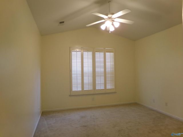 65 Valley Way Circle 65, Huntsville, AL 35802