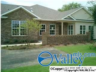 65 Valley Way Circle 65, Huntsville, AL 35802