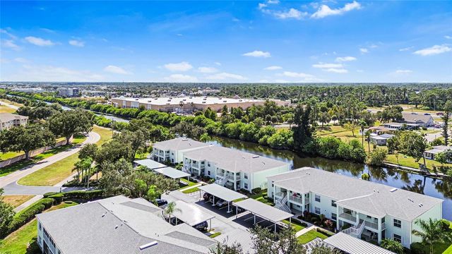 5725 GREENWOOD AVENUE 1201, North Port, FL 34287
