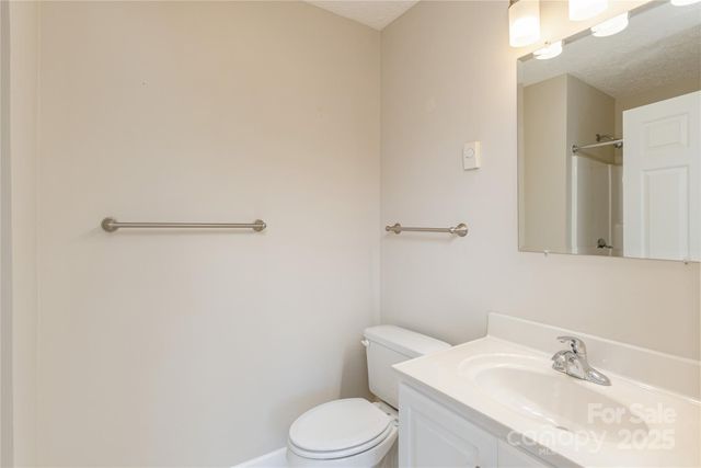 56 Shady Oak Drive, Asheville, NC 28803