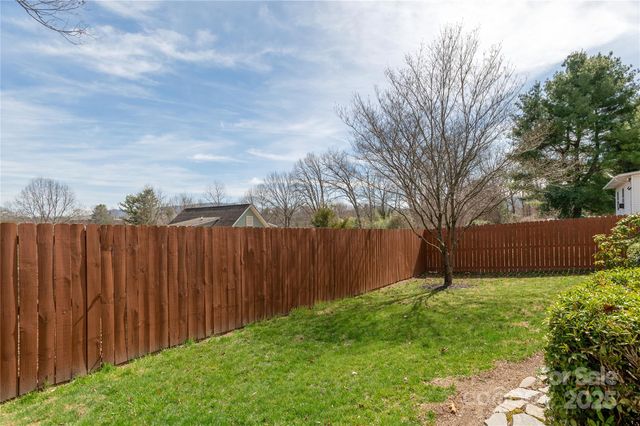 56 Shady Oak Drive, Asheville, NC 28803