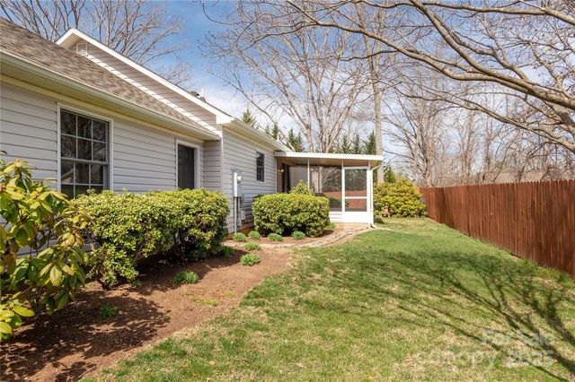 56 Shady Oak Drive, Asheville, NC 28803