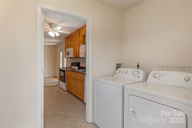 56 Shady Oak Drive, Asheville, NC 28803