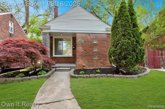 7743 Dolphin, Redford Charter Township, MI 48239