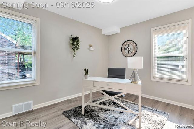 7743 Dolphin, Redford Charter Township, MI 48239