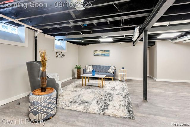 7743 Dolphin, Redford Charter Township, MI 48239