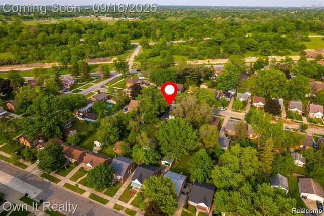 7743 Dolphin, Redford Charter Township, MI 48239