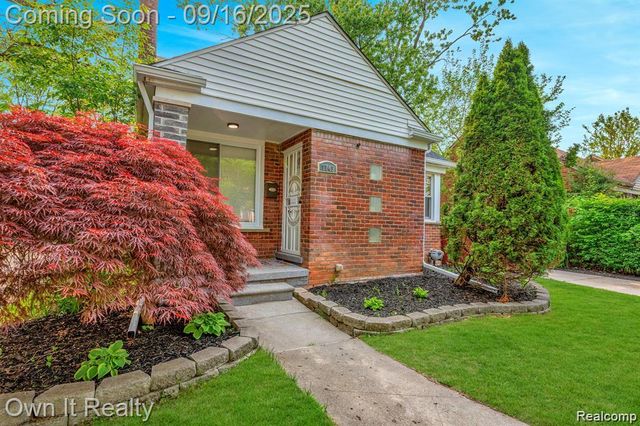 7743 Dolphin, Redford Charter Township, MI 48239