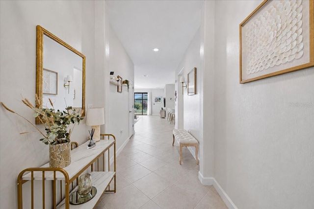 5250 CORAL REEF WAY, Lakewood Ranch, FL 34211