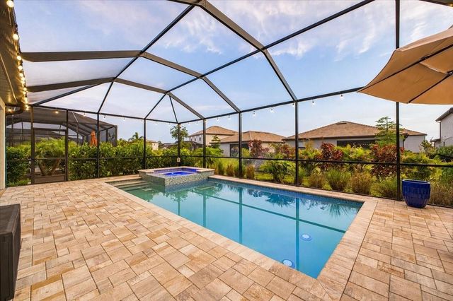 5250 CORAL REEF WAY, Lakewood Ranch, FL 34211
